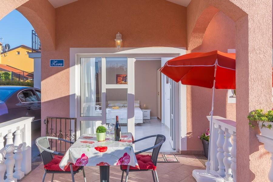 Apartment Zora Novigrad  ภายนอก รูปภาพ